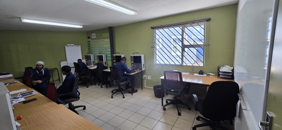 To Let commercial Property for Rent in Beaconvale Western Cape